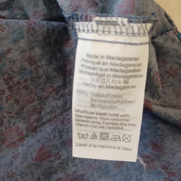 J.Crew Tie Neck Blue Floral Blouse in Liberty Print Colombo Chambray - Picture 9 of 9